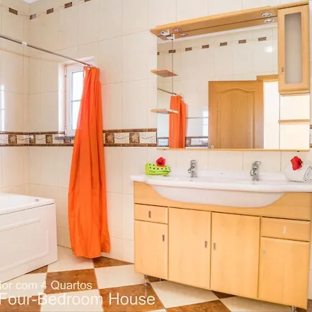 فيلة Akivillas Star *