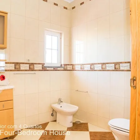 Akivillas Star